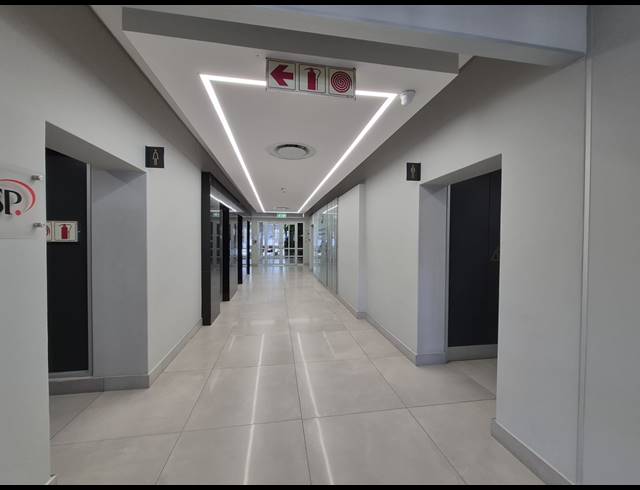324M² OFFICE TO LET IN SANDTON CENTRAL